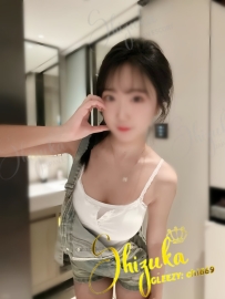 🌿No.7222｜短褲小辣妹 × 黏人女友感